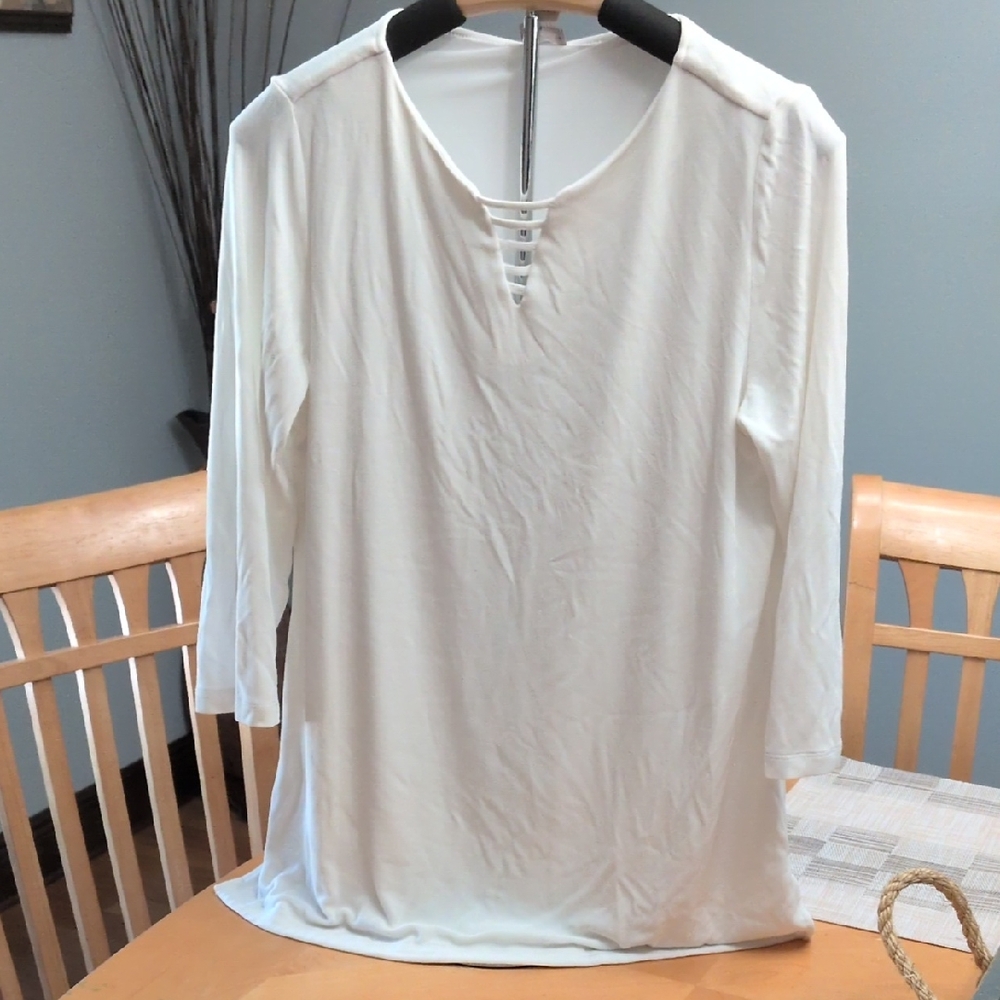 Chico's Elegant White Long Sleeve Top